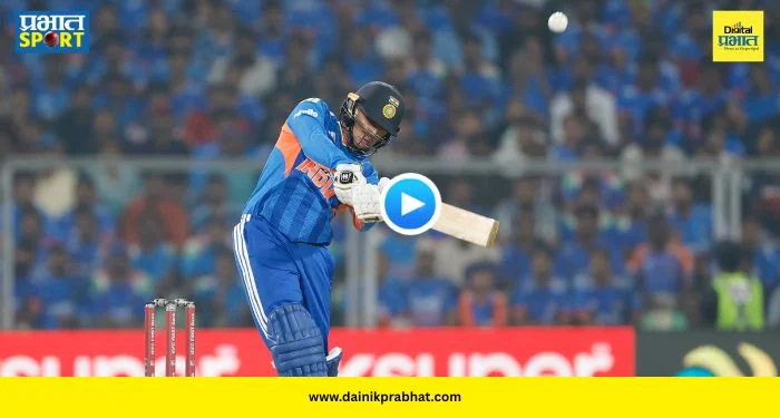 Abhishek Sharma Six : अभिषेकचा ‘पॉवर’ शो! तिसऱ्याच चेंडूवर असा षटकार लगावला की अंपायर्सना चेंडूच बदलावा लागला, पाहा VIDEO