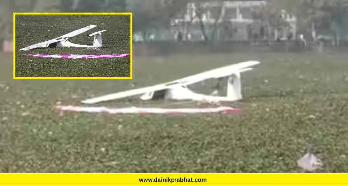 Indian Air Force crash : हवाईदलाचे ट्रेनी विमान कोसळले; जलपर्णीमुळे विमानासह पायलट वाचले