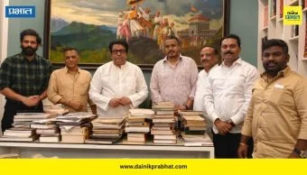 Rohit Pawar : विमान अपघात प्रकरणावर राज ठाकरेंसोबत चर्चा; भेटीनंतर रोहित पवारांनी दिली महत्वाची माहिती