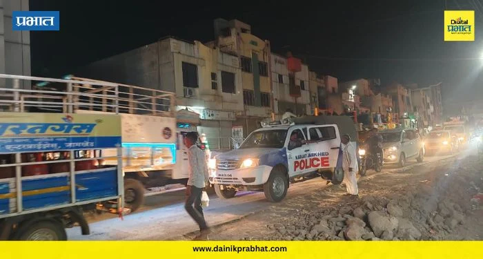 Jamkhed News : प्रशासनाचे दुर्लक्ष की ठेकेदाराची मनमानी? जामखेडमधील ‘ट्रॅफिक जॅम’मुळे नागरिक हैराण