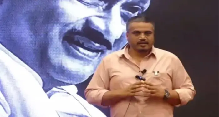 Rohit Pawar : "....पण कोणीतरी या कंपनीला वाचवण्याचा प्रयत्न करत आहे"; रोहित पवार स्पष्टच म्हणाले