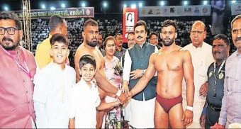 Pune District : महाराष्ट्राची माती जिद्द, ताकद आणि परंपरेचा संगम : राम शिंदे ; नामांकित मल्लांच्या सहभागामुळे ही परंपरा अधिक बळकट