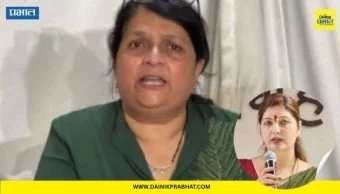 Anjali Damania on Rupali Chakankar : "नाशिकमध्ये जाऊन अशोक खरातचे पाय पदराने पुसले, आणि आता..."; चौकशीला हजर न राहिल्याने चाकणकरांवर दमानियांची टीका