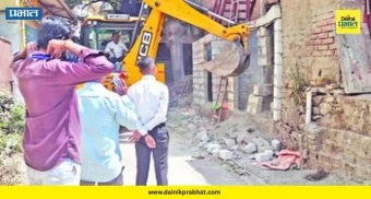 Alandi News : आळंदीत अनधिकृत बांधकामावर 'नगरपरिषदेचा हातोडा'; भागीरथी नाल्यालगतचे बांधकाम जमीनदोस्त