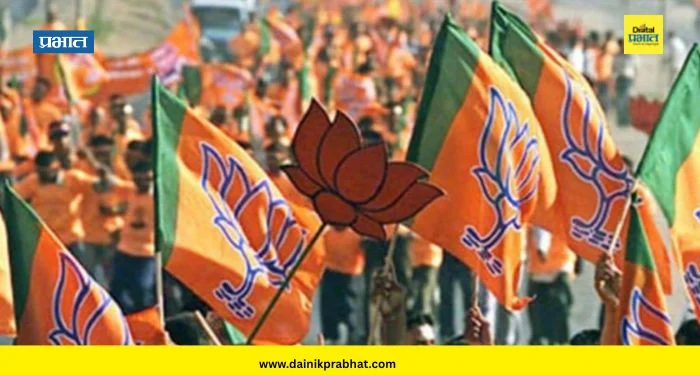 Operation Lotus : सांगोल्यात ‘ऑपरेशन लोटस’ यशस्वी; ‘त्या’ तिघांचा पालकमंत्र्यांच्या उपस्थितीत भाजपमध्ये प्रवेश