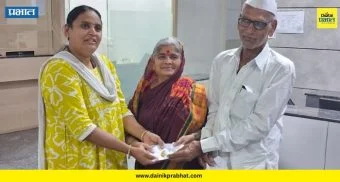 Solapur: माणुसकीचे दर्शन! सोलापूरमध्ये सापडलेले सोन्याचे दागिने महिलेने मूळ मालकाला केले सुखरूप परत