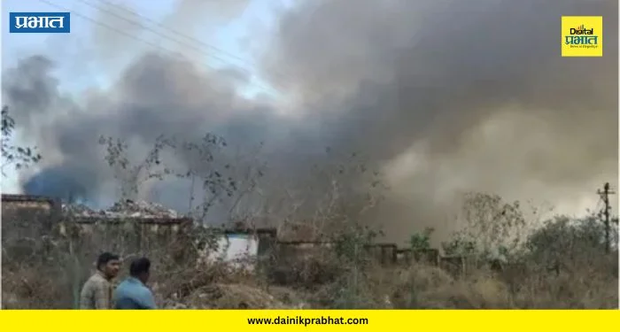 Songaon Garbage Fire : ठेकेदार कंपनीविरोधात पोलिसांकडे तक्रार! आरोग्य विभागाकडून कार्यवाही, तालुका पोलिसांनी घेतली दखल