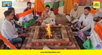 IND vs NZ Final : काशीत हवन, अहमदाबादमध्ये रण! टीम इंडियाच्या विजयासाठी अस्सी घाटावर साकडं