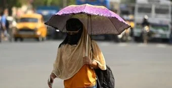 Weather Update : अवकाळी पावसानंतर शहरात उकाड्यात वाढ