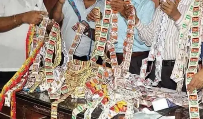 शिरूर : गुटखा-पानमसाला साठ्यावर मोठी कारवाई; 1.11 लाखांचा मुद्देमाल जप्त