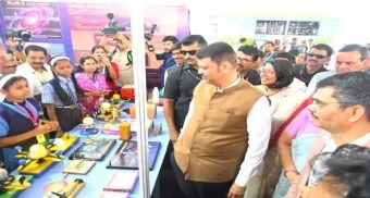 Pune District : खानवडीतील कार्यक्रमात श्रेयवाद उफाळला; स्थानिक लोकप्रतिनिधींना दुय्यम वागणूक?