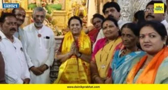 Dr Neelam Gorhe : मंदिरात जाऊन डॉ. नीलम गोऱ्हे यांनी मागितलं असं काही; ज्याची सध्या होतेय जोरदार चर्चा