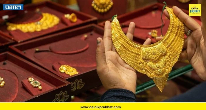 Gold-Silver Price Today: सोनं झालं थोडं स्वस्त तर चांदीचे भावही घसरले ; खरेदी करण्यापूर्वी एकदा किंमत वाचून घ्या
