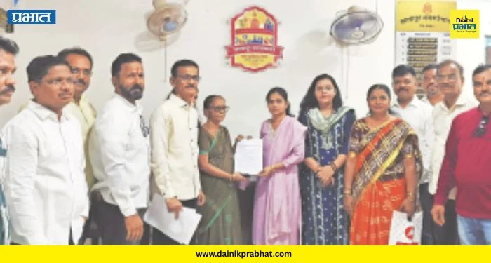 Khalapur News : खालापूर नगरपंचायतीत तीव्र संताप! ८१ वर्षांच्या माजी सरपंचांना मुख्याधिकाऱ्यांकडून अपमानास्पद वागणूक?
