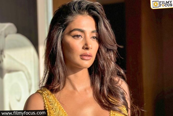 Pooja Hegde In Advanced Talks For New Film