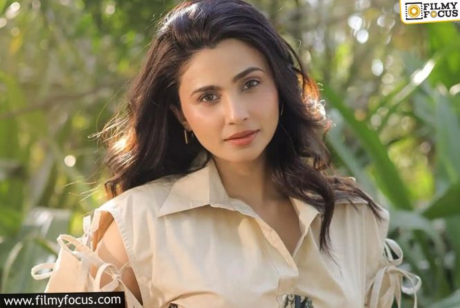 Daisy Shah Shares Disturbing Early Career Story