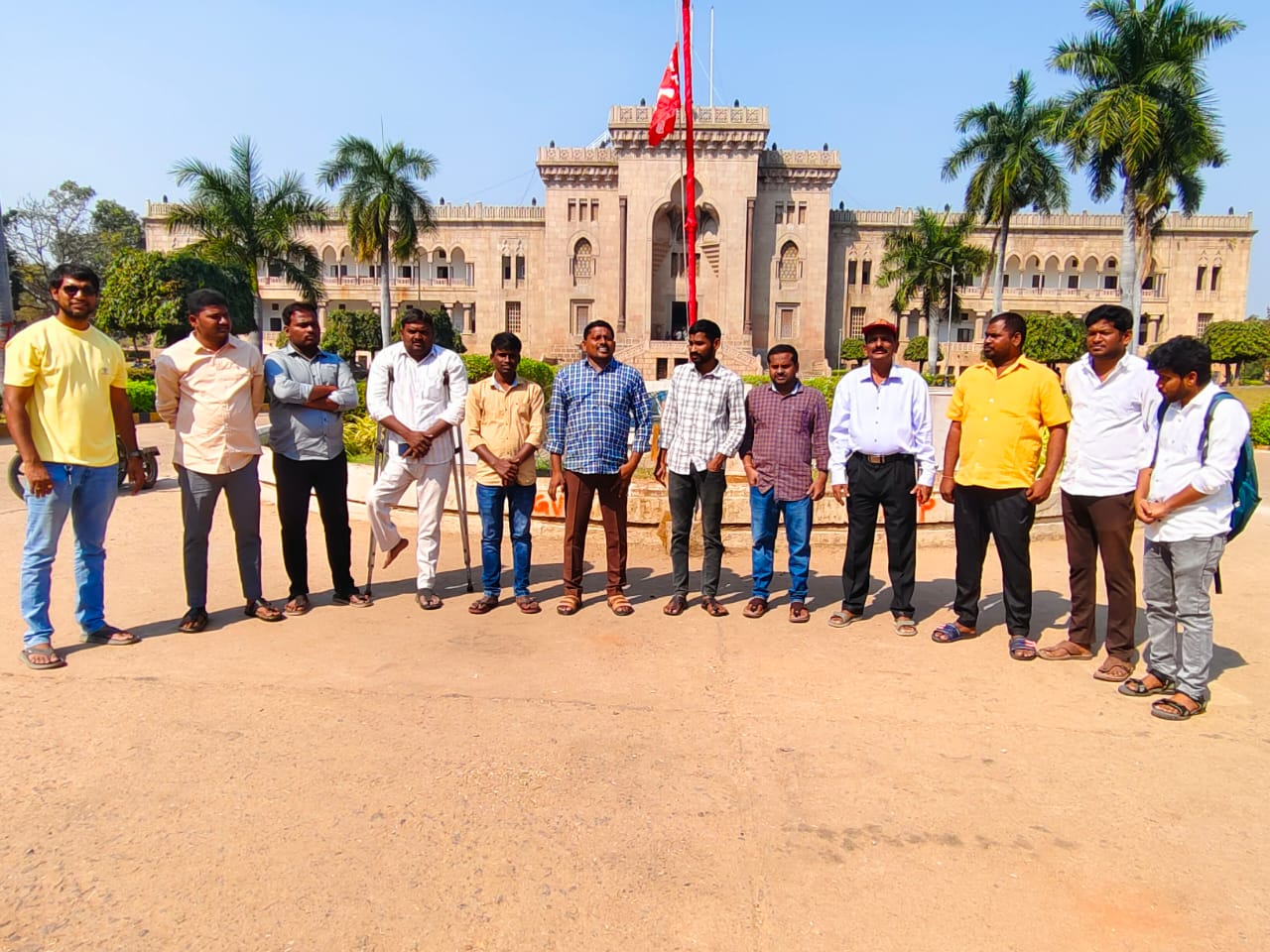 SP Balu | తెలంగాణ ద్రోహుల విగ్రహాలు కూల‌గొడుతాం: ఓయూ విద్యార్థి నాయ‌కుల హెచ్చ‌రిక‌