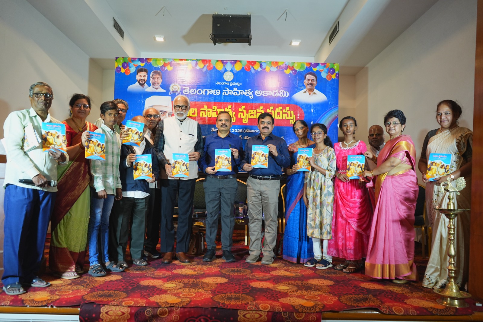 Enugu Narasimha Reddy | తల్లి జోలపాటల్లోంచే బాలసాహిత్యం ప్రారంభమవుతుంది: ఏనుగు న‌ర్సింహారెడ్డి