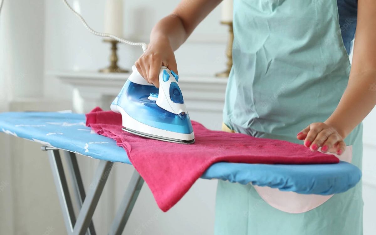 Clothes Ironing | ఈ చిట్కాల‌ను పాటిస్తే.. దుస్తుల‌ను సుల‌భంగా ఇంట్లోనే ఐర‌న్ చేయ‌వ‌చ్చు..!