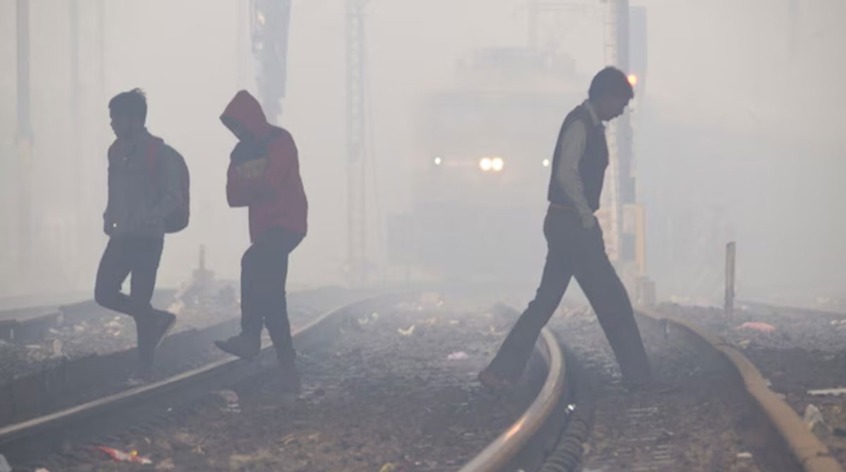 Dense Fog | వణుకుతున్న ఉత్తర భారతం.. ఢిల్లీ అతలాకుతలం.. విమాన సర్వీసులు రద్దు