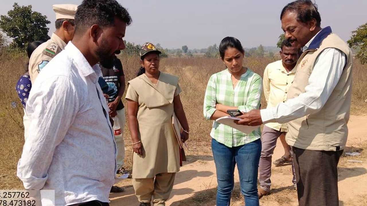 Tiger | కామారెడ్డి జిల్లాలో పెద్ద పులి కలకలం.. రాత్రి బర్రెపై దాడి