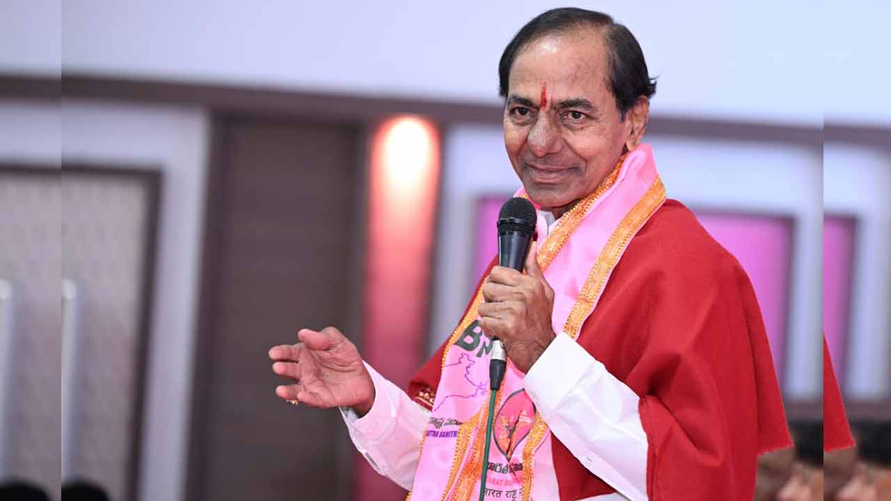 KCR | సాయంత్రం 5 గంట‌ల‌కే కేసీఆర్ ప్రెస్‌మీట్.. అధికారికంగా వెల్ల‌డించిన బీఆర్ఎస్