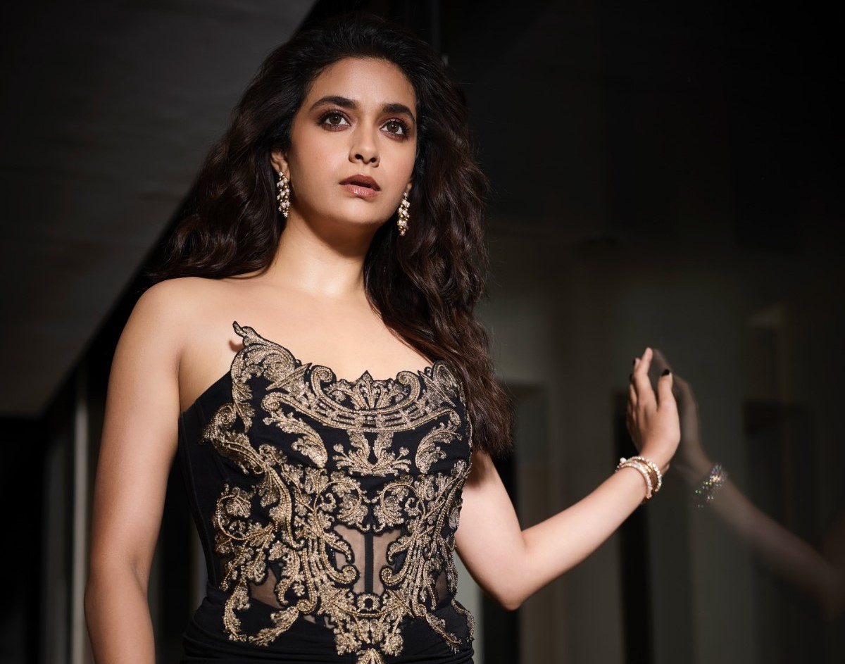 Keerthy Suresh | పెళ్లి బరాత్లో కీర్తి సురేష్ స్టెప్పులు – వీడియో వైరల్