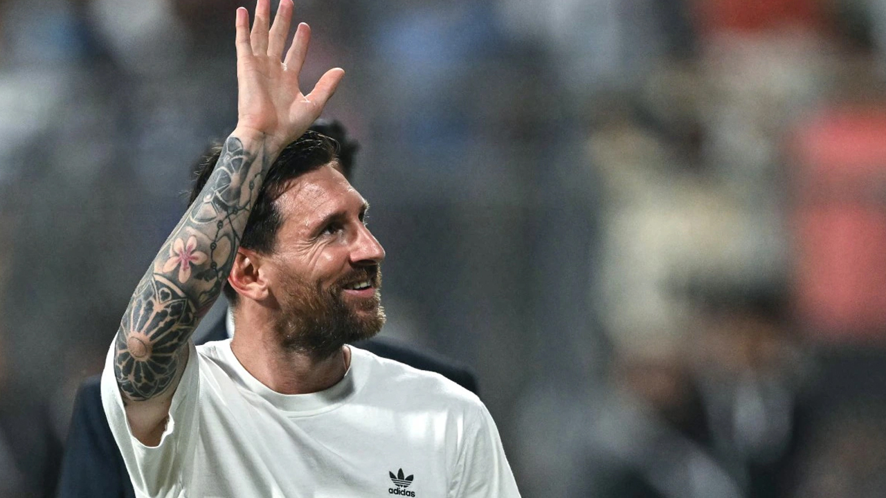 ఢిల్లీలో మెస్సీ.. షేక్ హ్యాండ్కి కోటి