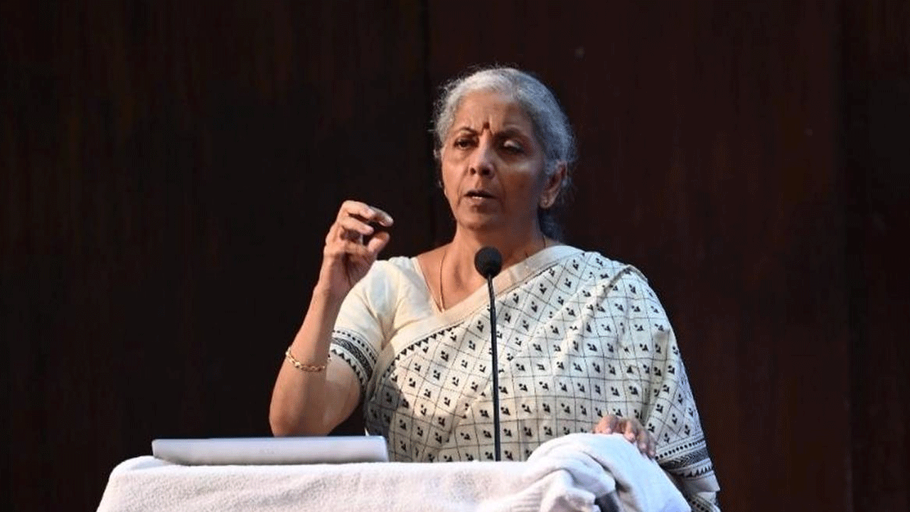 టారిఫ్‌లతో మమ్మల్ని భయపెట్టలేరు.. నిర్మలా సీతారామన్ వార్నింగ్