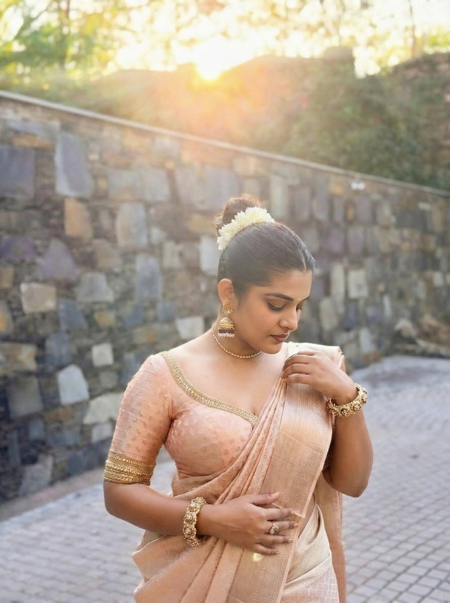 Nivetha Thomas