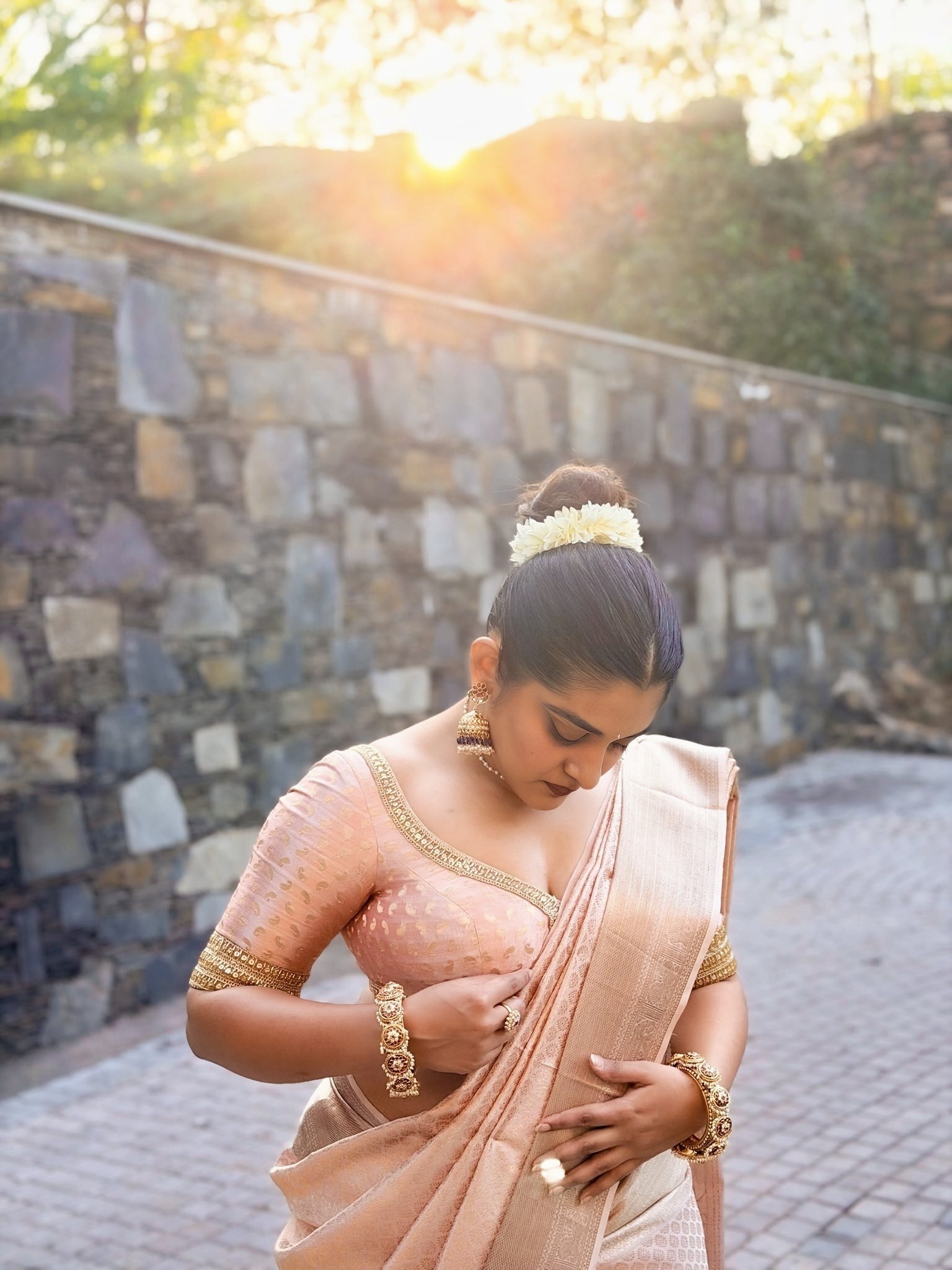 Nivetha Thomas | గ్లామర్ డోస్ పెంచిన నివేథా థామస్ - Image 2