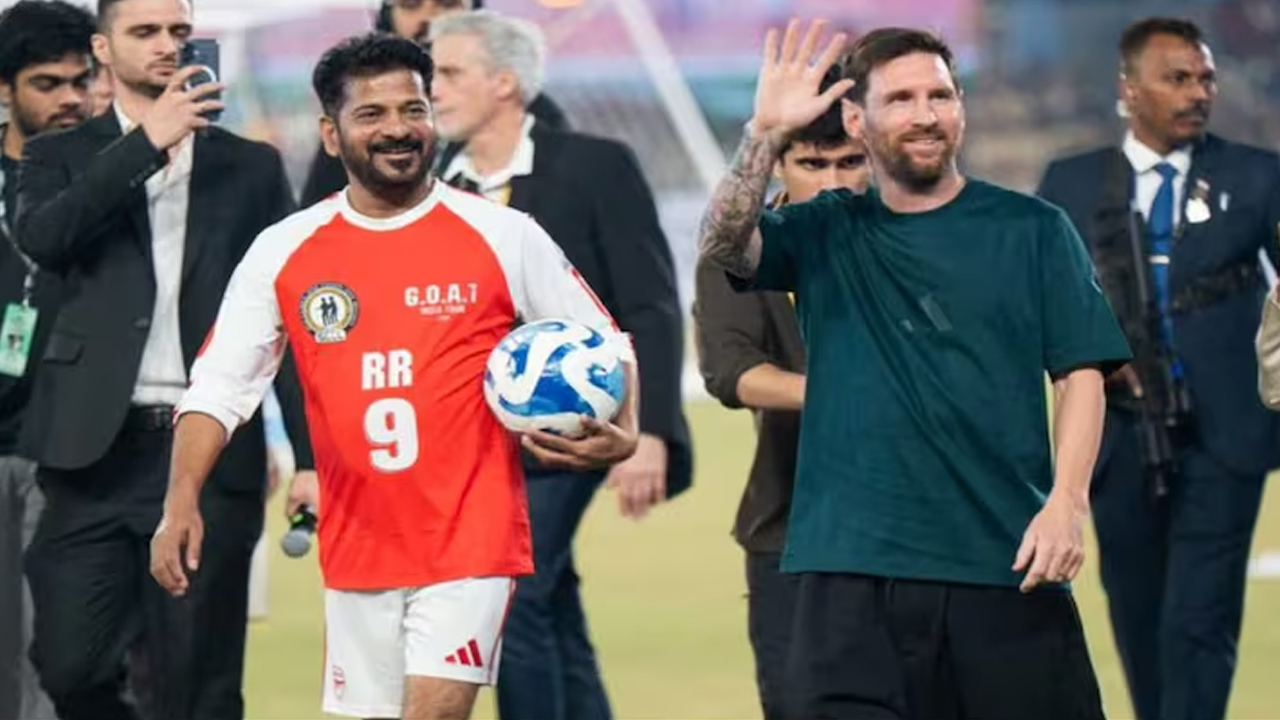 సింపుల్ పాస్ ఇవ్వడం కూడా రాదా? రేవంత్ రెడ్డిపై కేంద్ర మంత్రి కిరణ్ రిజిజు సెటైర్లు