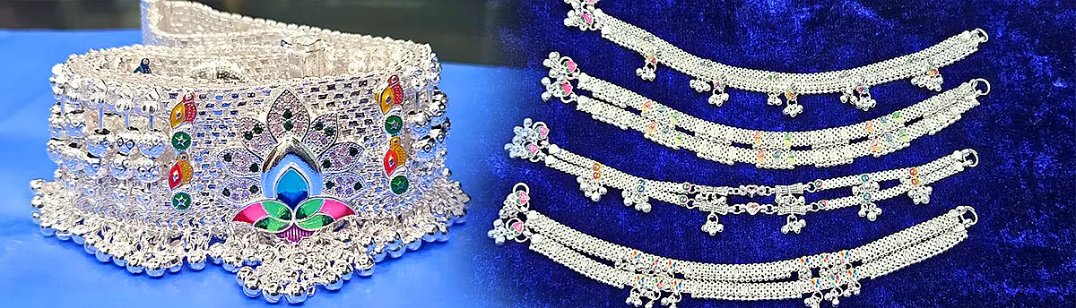 Not Gold… Silver Brings More Luck: Astrological Explanation & Benefits