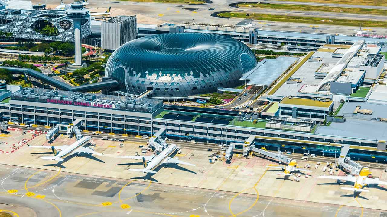 Airports | ఈ 4 ఎయిర్‌పోర్టులు టూరిస్ట్ ప్లేస్‌లకు ఏ మాత్రం తీసిపోవు!