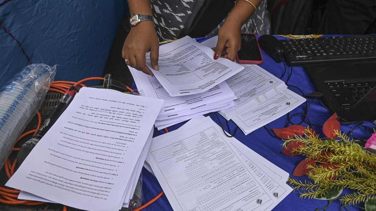 పశ్చిమ బెంగాల్లో ఎస్ఐఆర్.. 58 లక్షల ఓట్లు తొలగింపు.. కారణాలివే