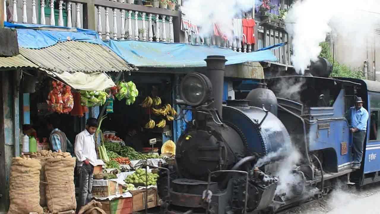 Best Train Journey | జీవితంలో ఒక్కసారైనా ఎక్స్‌పీరియన్స్ చేయాల్సిన రైల్వే జర్నీలివే..!