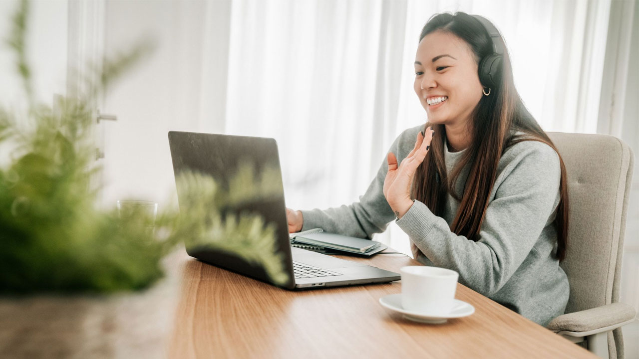 ఉద్యోగులకు వర్క్ ఫ్రమ్ హోమ్ ఇవ్వండి.. ప్రభుత్వం ఆదేశాలు