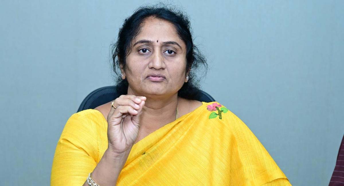 Rayalaseema Lift Irrigation Scheme | బీఆర్ ఎస్ ఫిర్యాదుతోనే రాయలసీమ ‘లిప్ట్’ నిలిచిపోయింది: ఏపీ మంత్రి స‌విత‌