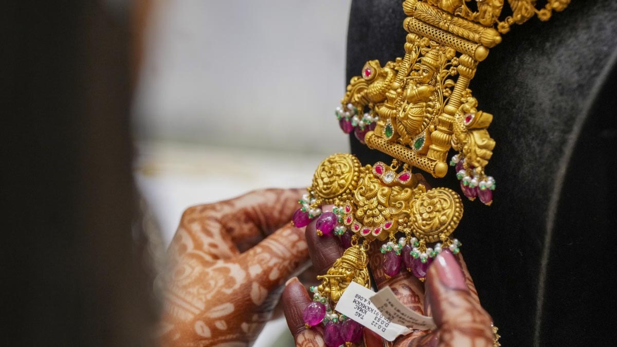 Gold-Silver Price | స‌రికొత్త గ‌రిష్టాల‌కు బంగారం, వెండి..! ఒకే రోజు ధ‌ర ఎంత పెరిగిందో తెలుసా..?