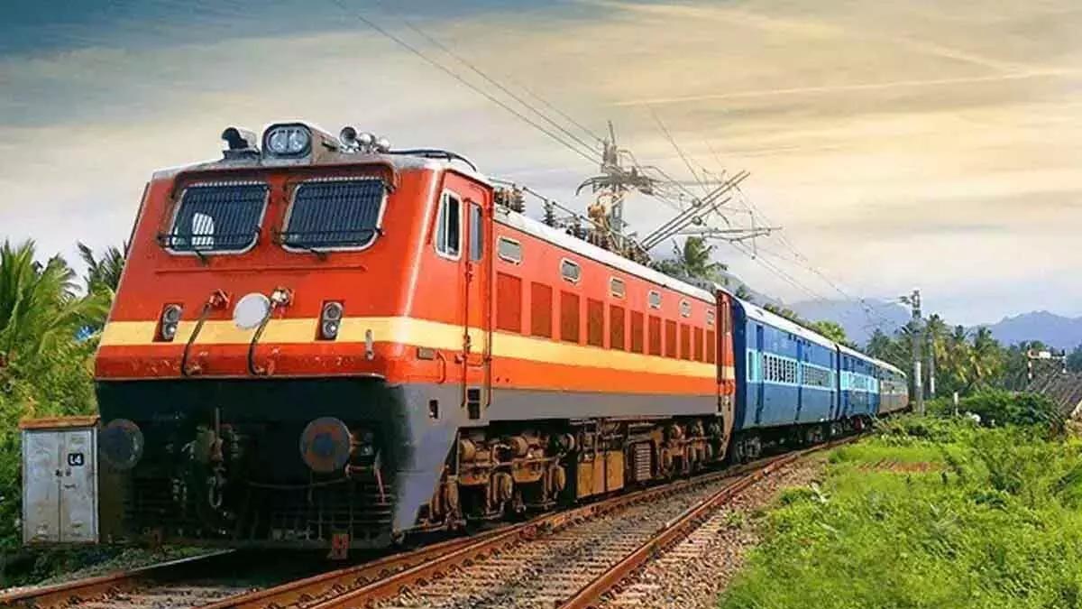 Special Trains | ప్రయాణీకులకు గుడ్‌న్యూస్‌.. మరికొన్ని ప్రత్యేక రైళ్లు ప్రకటించిన దక్షిణ మధ్య రైల్వే