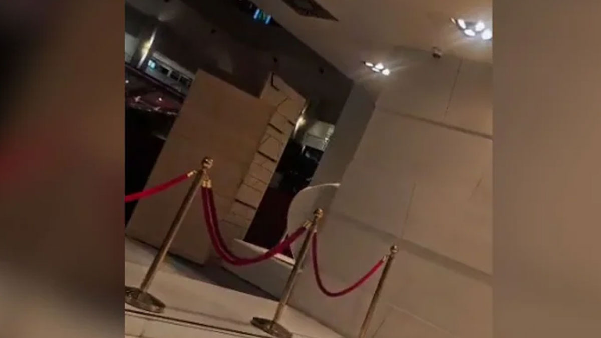 Suicide | 5 స్టార్ హోటల్‌లో రూమ్ తీసుకొని ఆత్మహత్య చేసుకున్నాడు