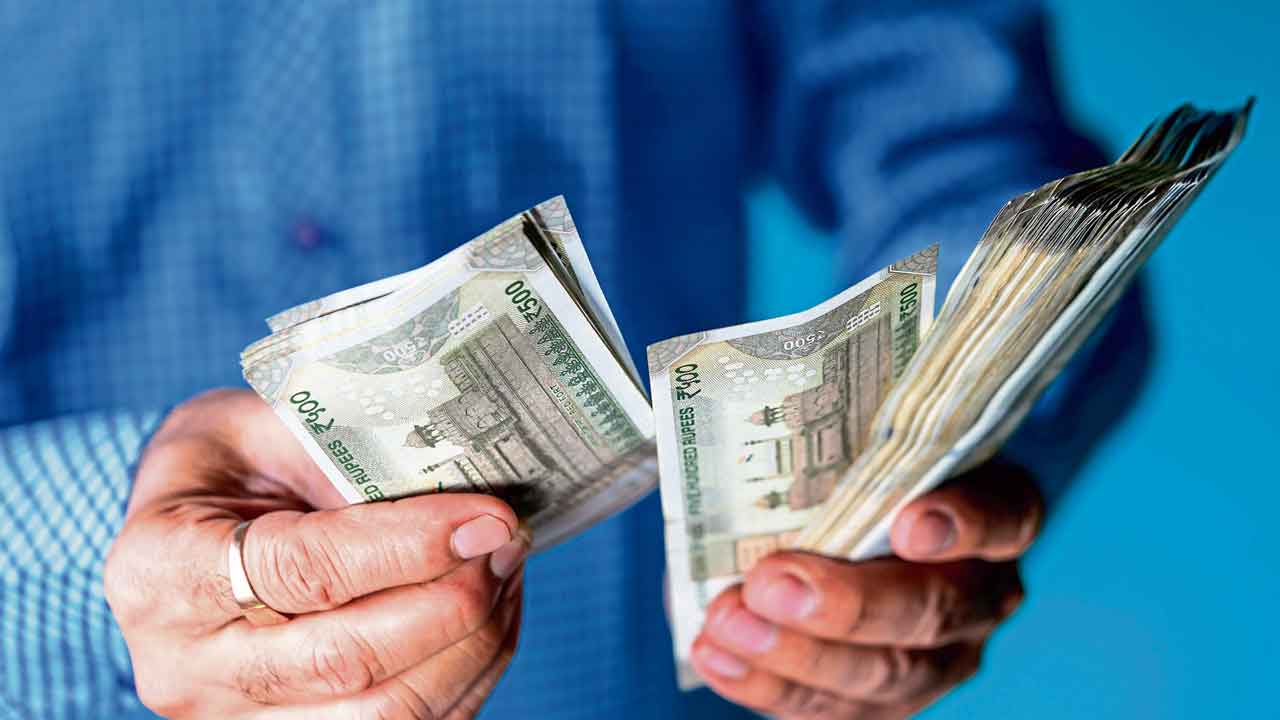 Post Office RD Scheme | నెల‌కు రూ.600 పొదుపు చేస్తే.. రూ. 1 ల‌క్ష పొంద‌వ‌చ్చు.. ఎలాగంటే..?