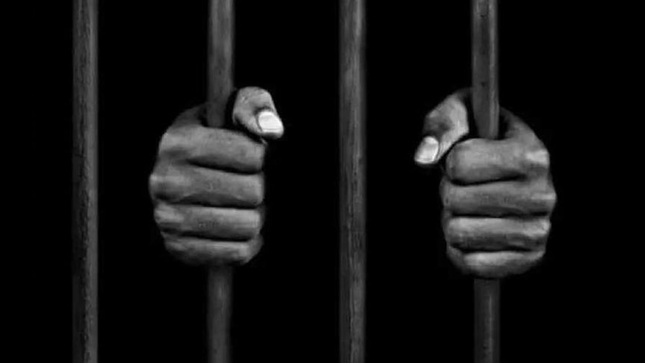 Murder | రోజూ తాగివ‌చ్చి వేధిస్తున్నాడని.. భర్తను చంపిన భార్య