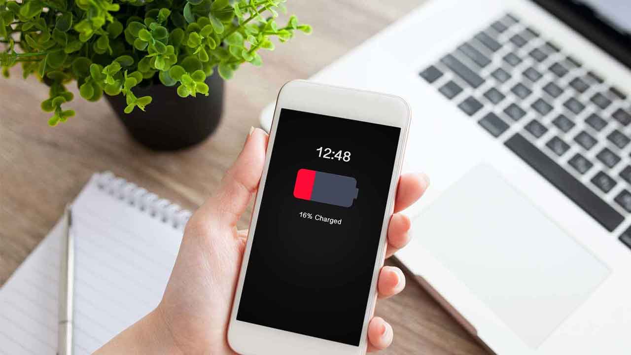 Smart Phone Battery | మీ ఫోన్ బ్యాటరీ త్వ‌ర‌గా అయిపోతుందా..? ఇలా చేయండి..!