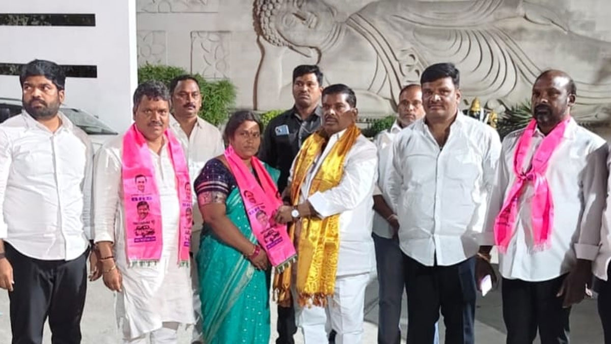 Two Independent Councilors Join BRS in Patancheru Indresham and Isnapur Municipalities Set to Turn Pink