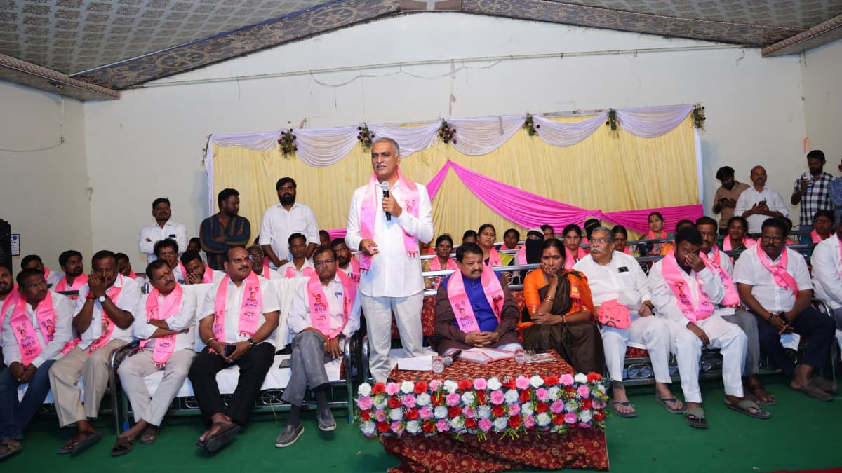 Harish Rao Lashes Out at Revanth Reddy in Medak