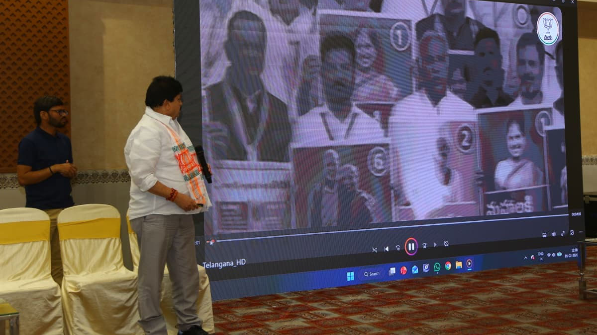 bjp Presentation on 12 years of erosion of Urban Governance