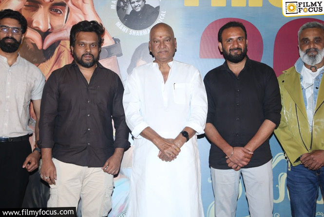 “సఃకుటుంబానాం” చిత్రాన్ని కుటుంబసభ్యులతో కలిసి చూసి ఆచరించడం సంతోషకరం : సఃకుటుంబానాం సక్సెస్ మీట్ లో నటకిరీటి రాజేంద్రప్రసాద్