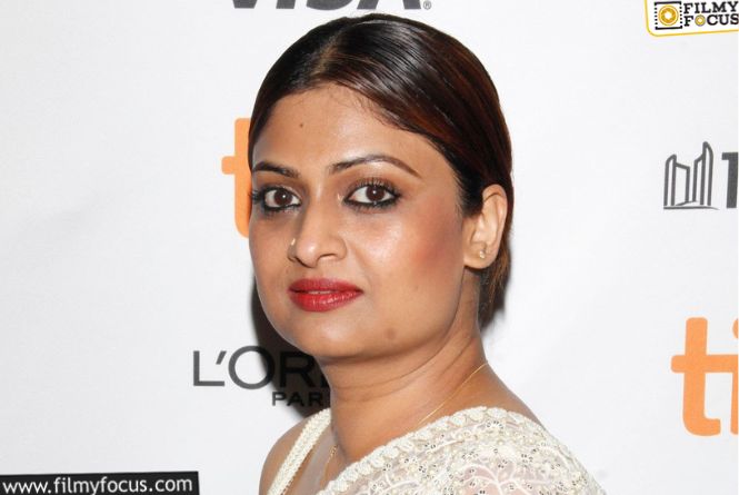 Geetu Mohandas: ఓ లేడీ డైరక్టర్‌ నుండి ఇలాంటి సీన్‌.. అసలెవరీ గీతూ మోహన్‌దాస్‌?