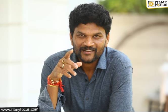 Parasuram: పరశురామ్ కి అతను తప్ప వేరే ఆప్షన్ లేదా?